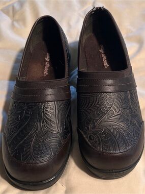 Easy Street Faux Leather Brown Women’s 8.5 M Clog